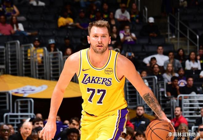 广州队轻取江苏队,东契奇状态火热 广州队轻取江苏队,东契奇状态火热