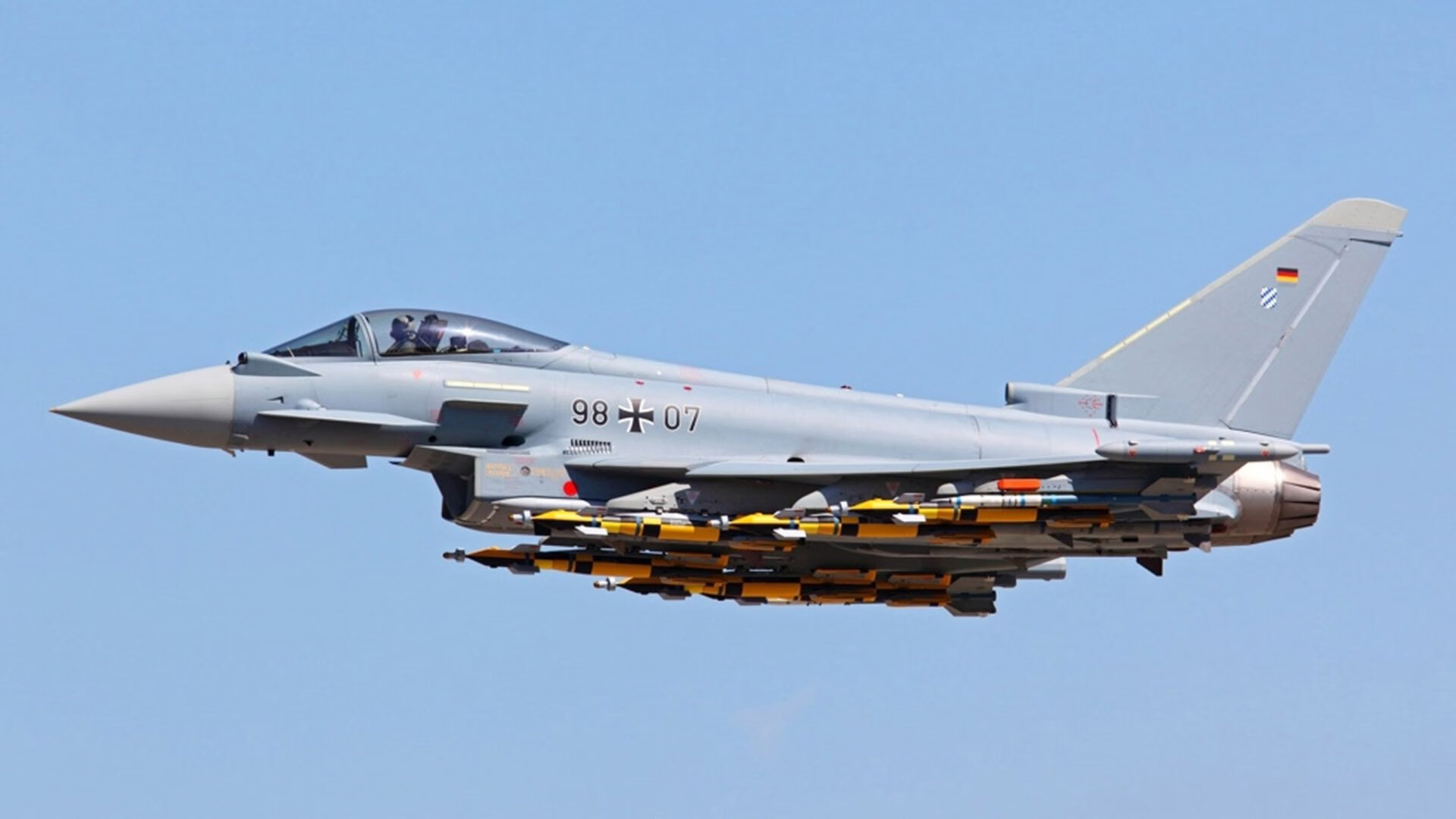 唯一性的双重奏,阿森纳强势晋级与巴尔韦德的稳定输出