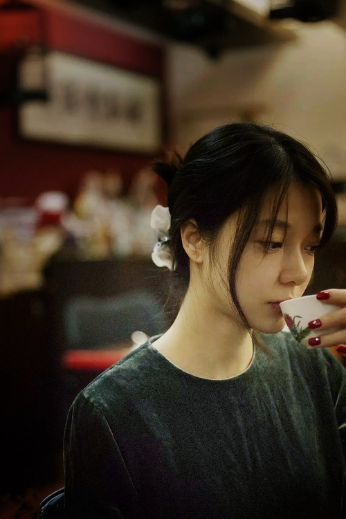 油门与利刃,当F1引擎轰鸣遇见迪马利亚的致命弧线